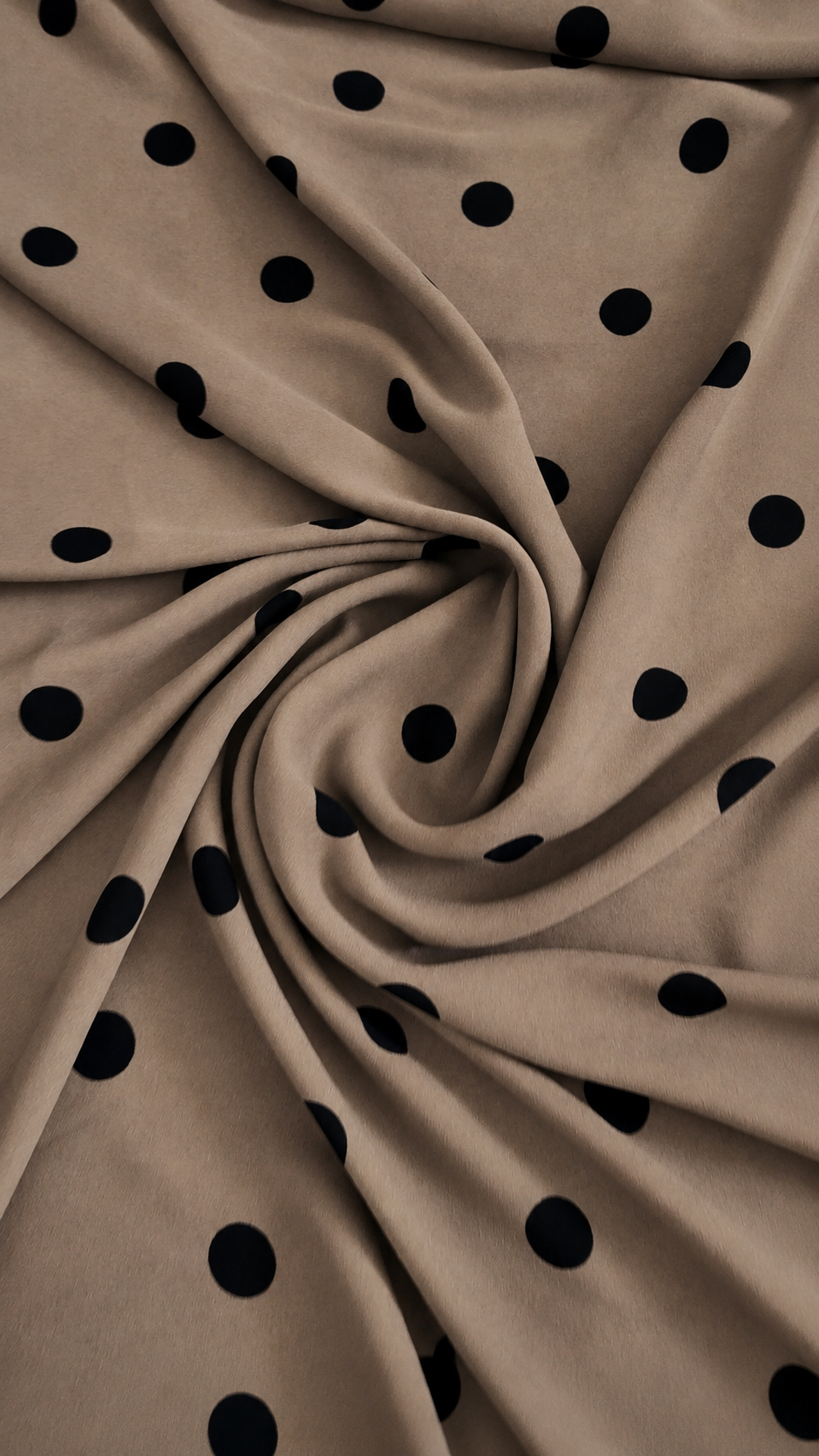 Coffee dot abaya